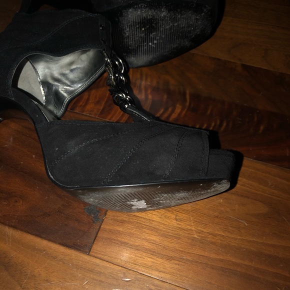 Calvin Klein heels - Picture 5 of 5